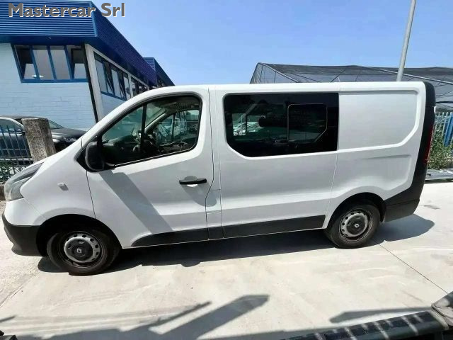 RENAULT Trafic usata, con Alzacristalli elettrici