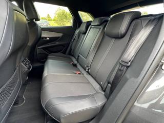PEUGEOT 3008 usata, con Volante in pelle