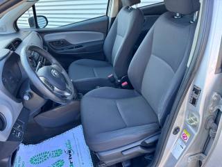 TOYOTA Yaris usata, con Telecamera per parcheggio assistito
