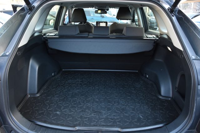 TOYOTA RAV 4 MY23 usata, con ESP