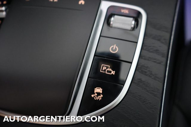 MERCEDES-BENZ GLC 300 usata, con Tettuccio apribile