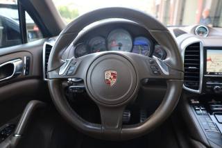 PORSCHE Cayenne usata, con Touch screen