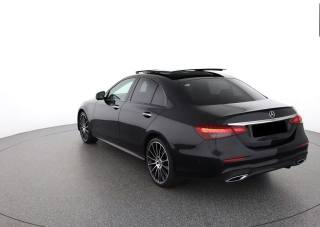 MERCEDES-BENZ E 220 usata, con Airbag laterali