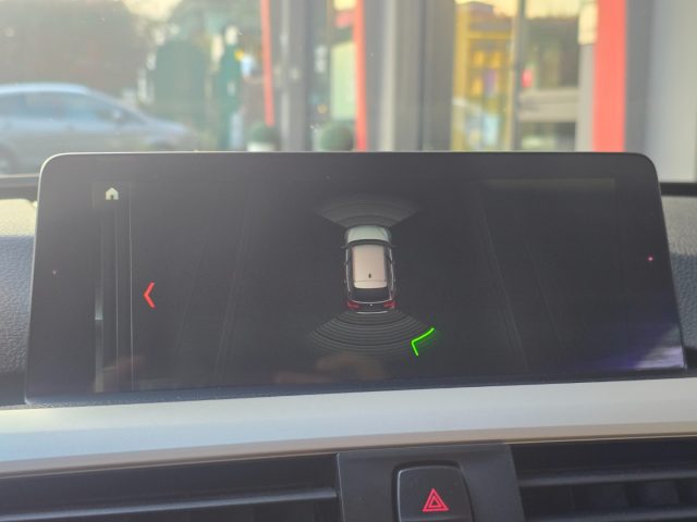 BMW 318 usata, con Fari full-led