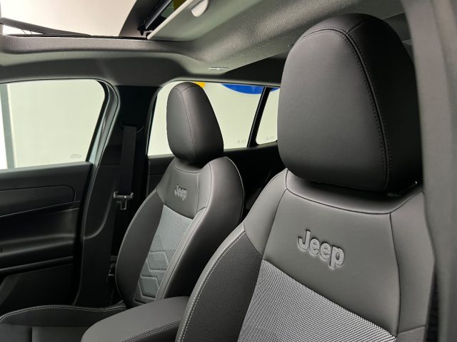 JEEP Avenger usata, con Vetri oscurati