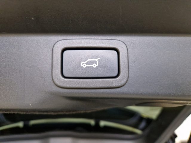 LAND ROVER Range Rover Sport usata, con Fari LED