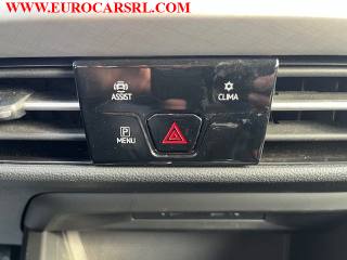 VOLKSWAGEN Golf usata, con Sensori di parcheggio posteriori
