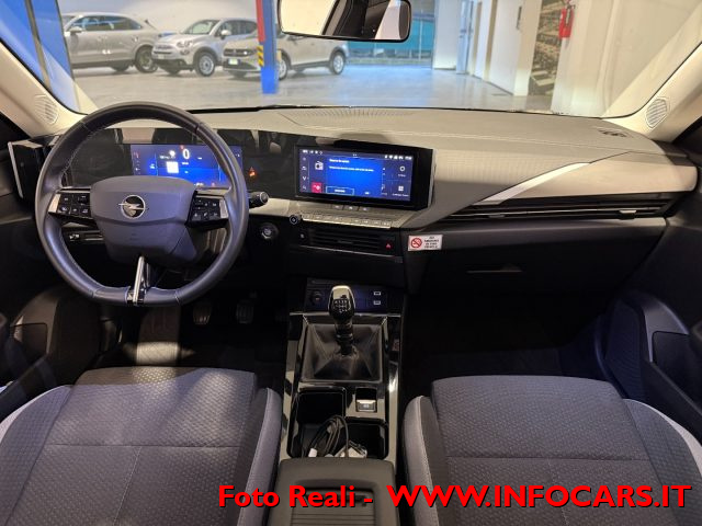 OPEL Astra usata, con Controllo automatico clima