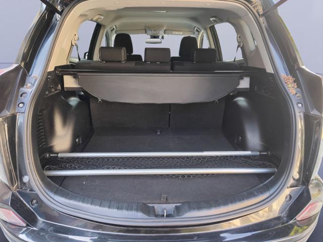 TOYOTA RAV 4 usata, con Park Distance Control