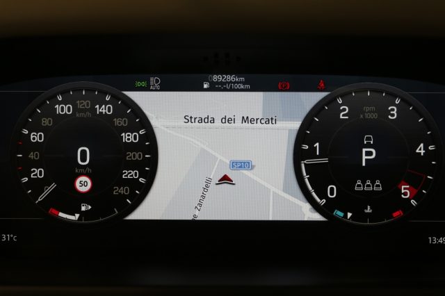 LAND ROVER Defender usata, con Controllo trazione