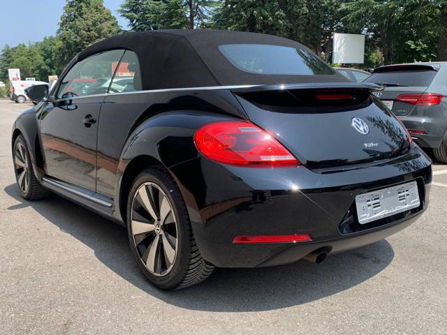 VOLKSWAGEN Maggiolino usata, con USB