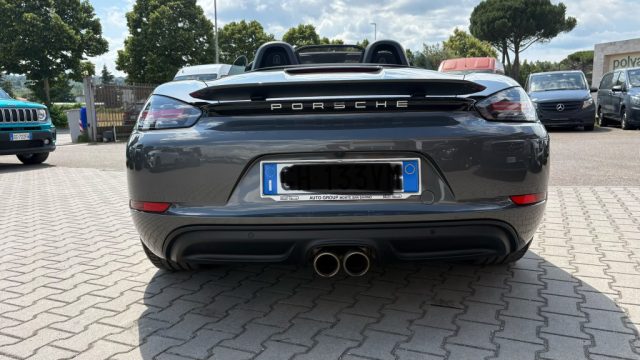 PORSCHE 718 Spyder usata 25