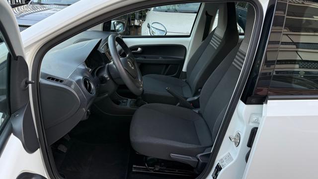 VOLKSWAGEN up! usata, con ESP