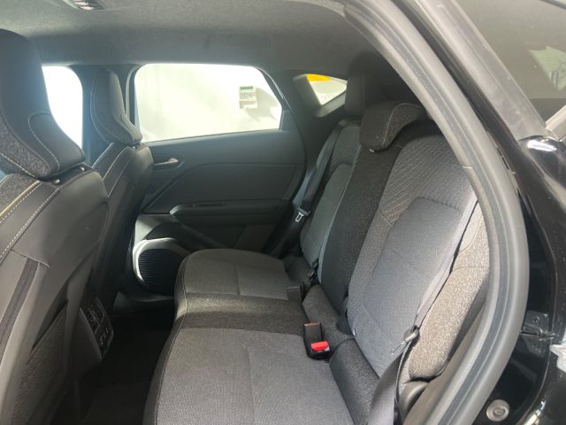 RENAULT Captur usata, con Volante multifunzione