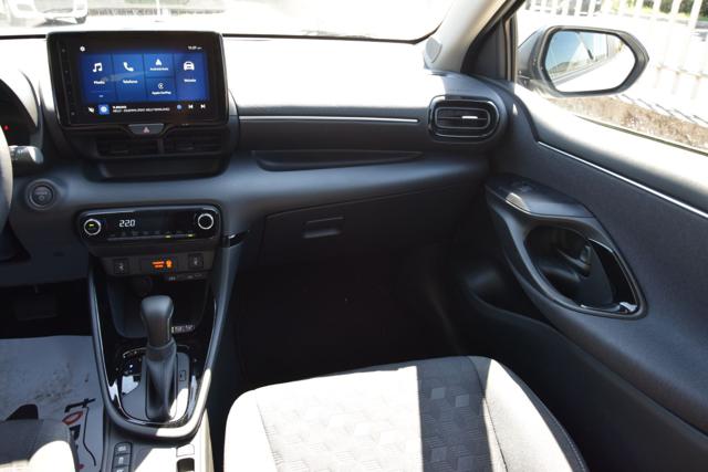 TOYOTA Yaris usata, con Climatizzatore