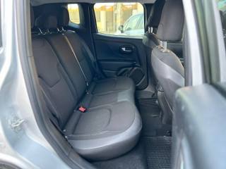 JEEP Renegade usata, con USB