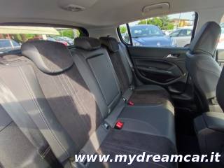 PEUGEOT 308 usata, con Autoradio digitale