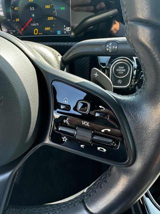 MERCEDES-BENZ A 200 usata, con Touch screen