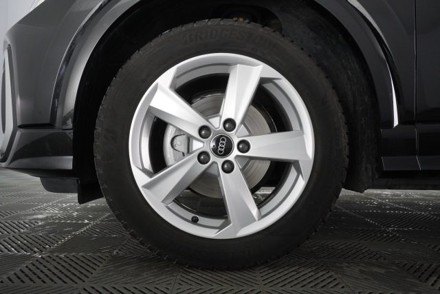 AUDI Q2 usata 14