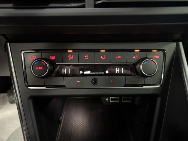 VOLKSWAGEN Polo usata, con Autoradio digitale