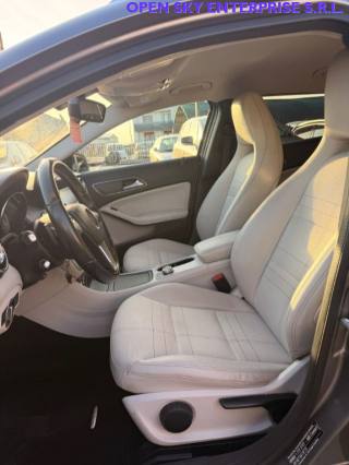 MERCEDES-BENZ GLA 200 usata, con Climatizzatore