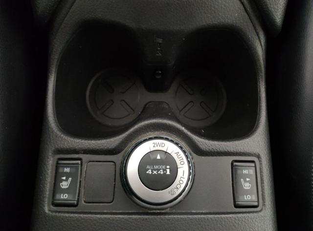 NISSAN X-Trail usata, con Sedile posteriore sdoppiato