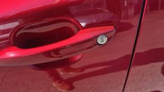 PEUGEOT 2008 usata, con Chiusura centralizzata