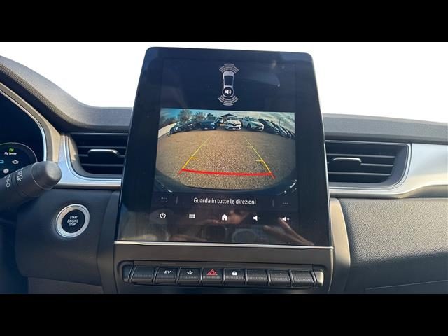RENAULT Captur usata, con USB