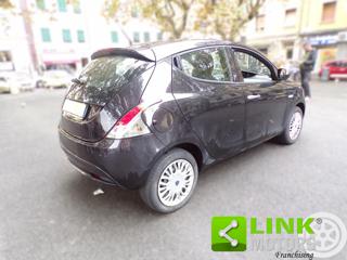LANCIA Ypsilon usata, con ESP