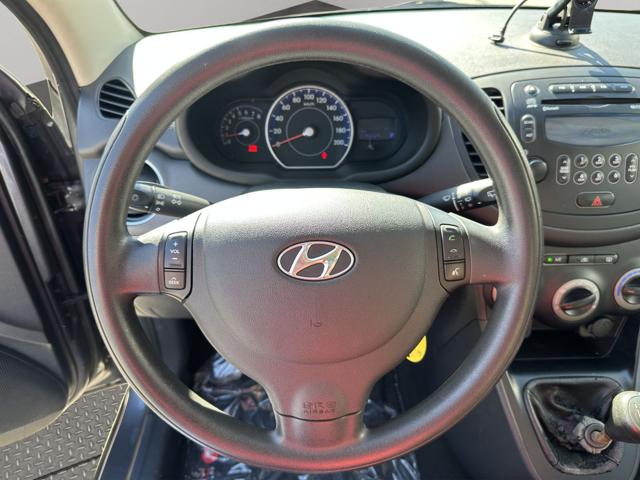 HYUNDAI i10 usata, con Chiusura centralizzata