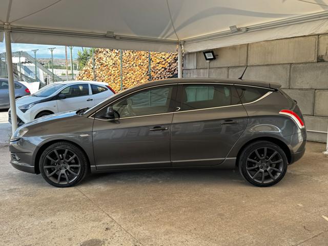 LANCIA Delta usata, con Airbag laterali