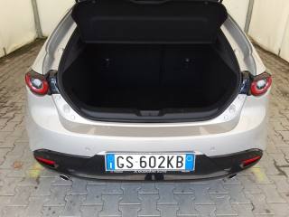 MAZDA 3 usata, con Sistema di navigazione