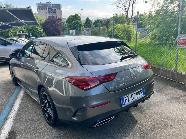 MERCEDES-BENZ CLA 200 usata, con Airbag laterali