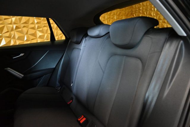 AUDI Q2 usata 18