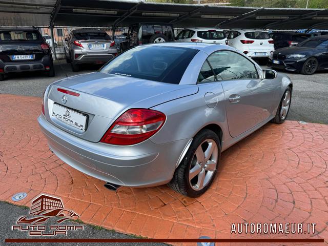 MERCEDES-BENZ SLK 200 usata, con Bracciolo