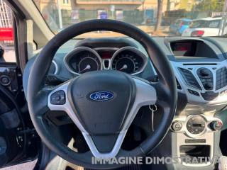 FORD Fiesta usata, con Chiusura centralizzata