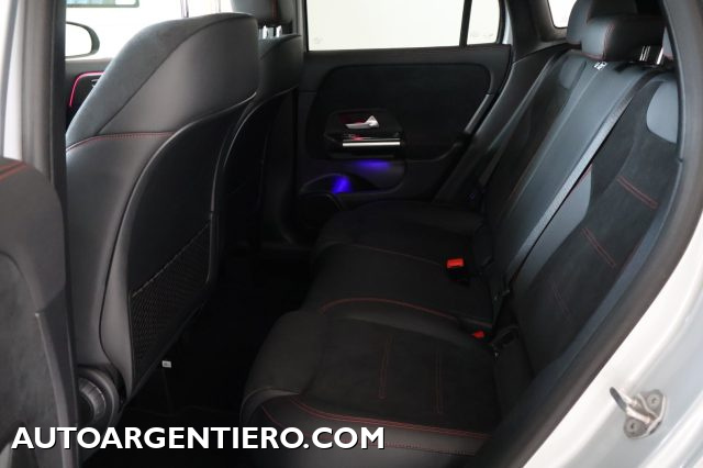 MERCEDES-BENZ GLA 220 usata, con Isofix