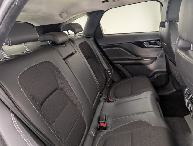 JAGUAR F-Pace usata, con ESP