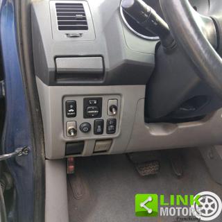 TOYOTA Hilux usata 15
