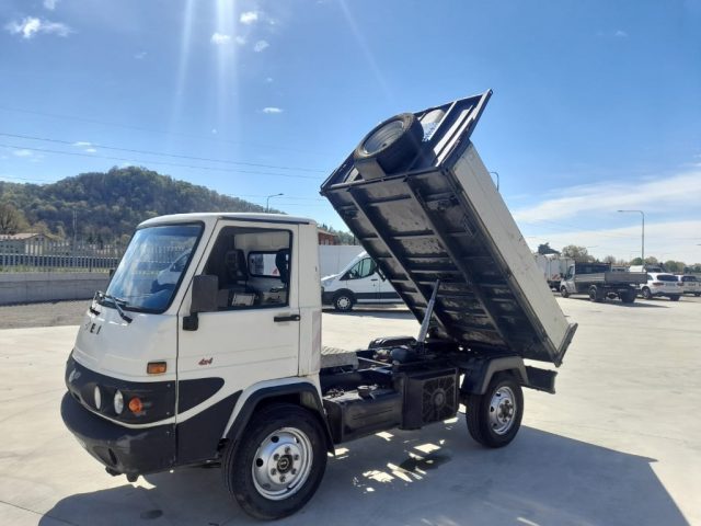 NISSAN Cabstar usata, con Autoradio