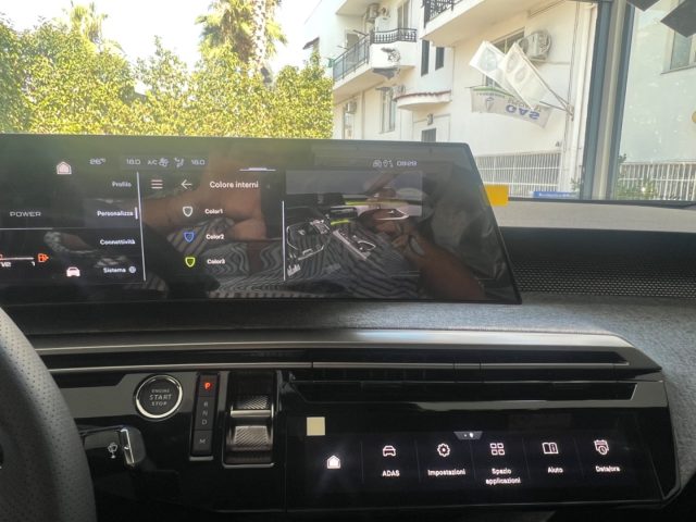 PEUGEOT 3008 usata, con Sistema di navigazione