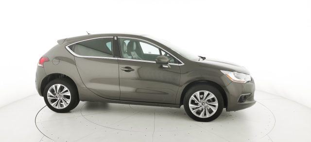 DS AUTOMOBILES DS 4 usata, con Cerchi in lega