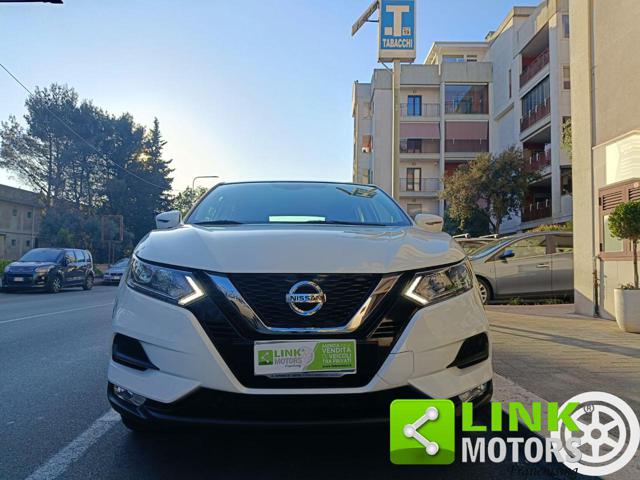 NISSAN Qashqai usata, con USB