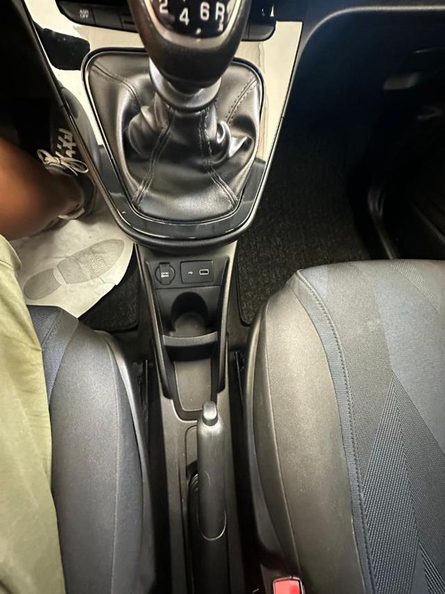 LANCIA Ypsilon usata, con Bluetooth