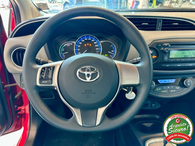 TOYOTA Yaris usata, con Servosterzo
