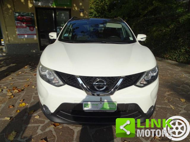 NISSAN Qashqai usata, con USB