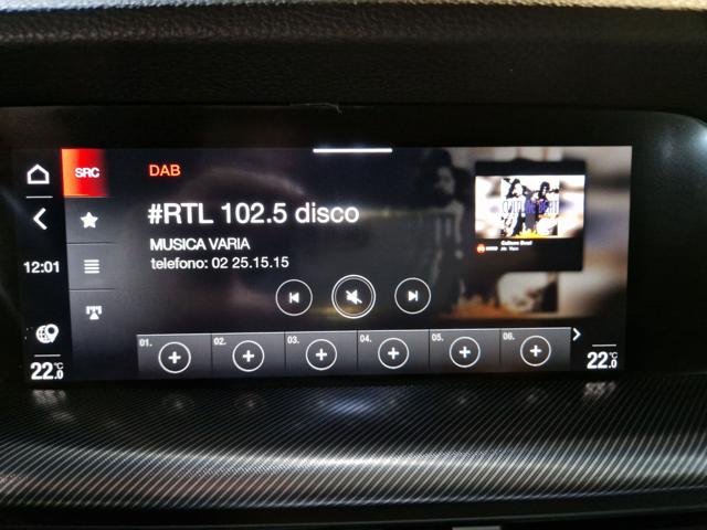 ALFA ROMEO Stelvio usata, con Sedili sportivi