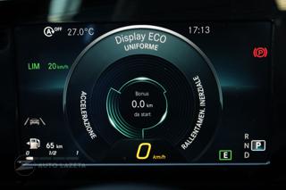 MERCEDES-BENZ GLA 180 usata, con Sensore di pioggia