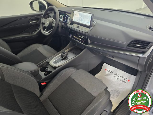 NISSAN Qashqai usata, con USB