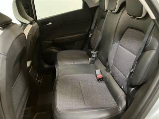 RENAULT Captur usata, con Volante in pelle